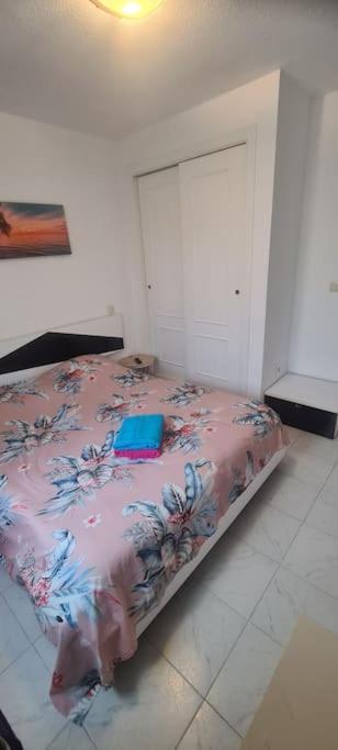 Bungalow Avec Piscine Τορεβιέχα Εξωτερικό φωτογραφία
