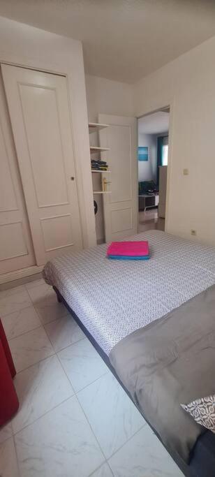 Bungalow Avec Piscine Τορεβιέχα Εξωτερικό φωτογραφία